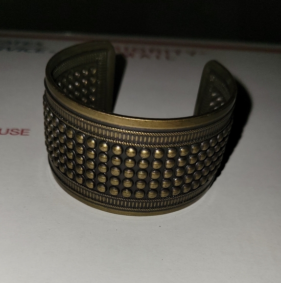 Dot Embossed Copper Cuff Bracelet - Picture 1 of 3